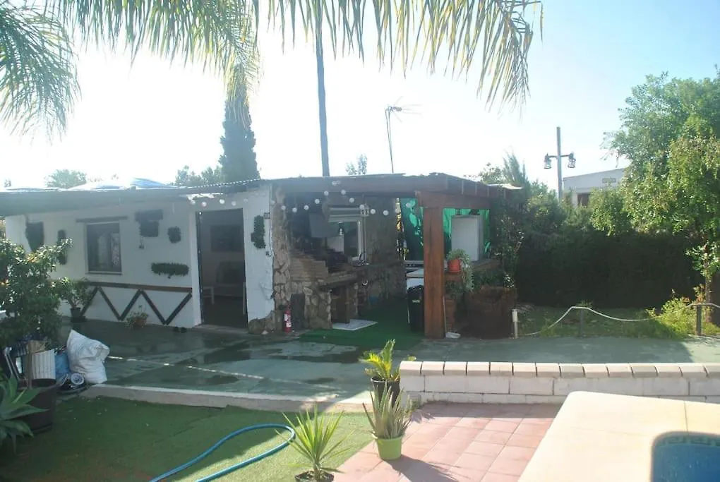 Apartment Guest House With Shared Pool. Coria del Río
