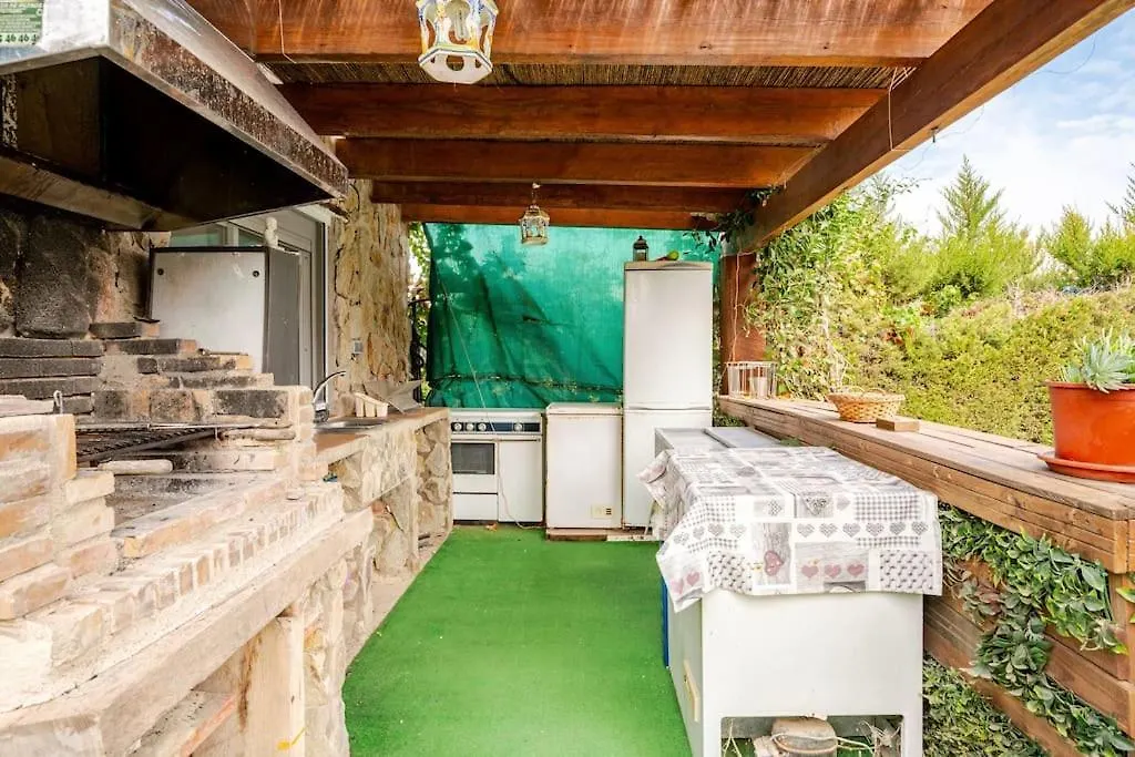 Guest House With Shared Pool. Coria del Río 0*,  Spanien