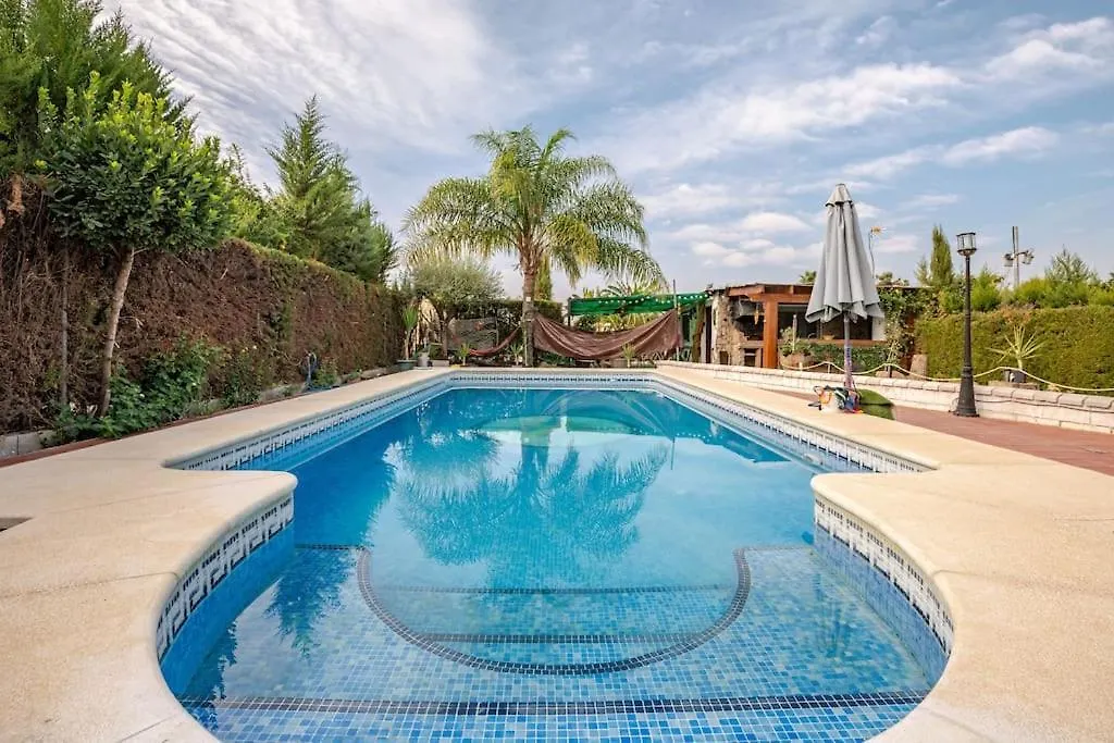 Guest House With Shared Pool. Coria del Río 0*,
